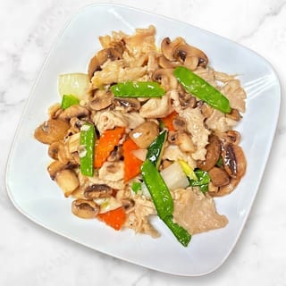 Moo Goo Gai Pan 蘑菇鸡片