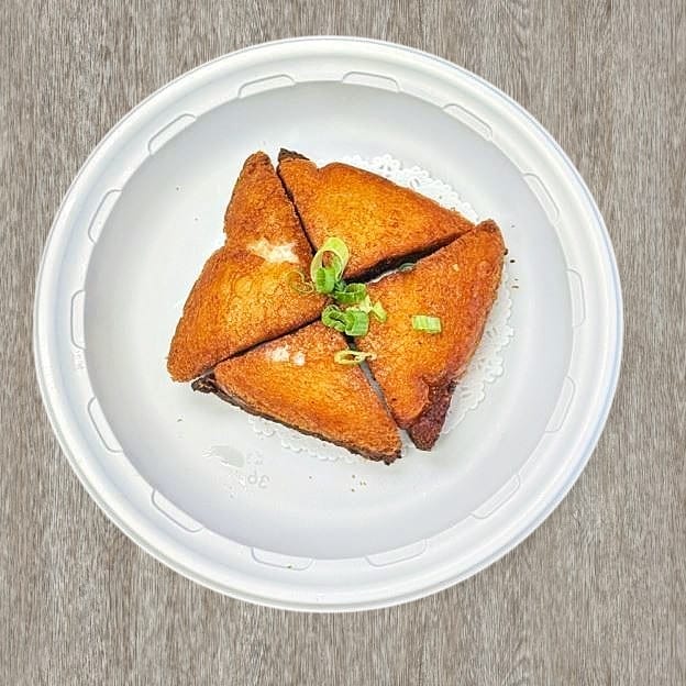 Shrimp Toast (4) 虾吐司.