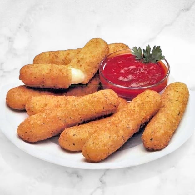 Mozarella Sticks (10) 炸芝士条.