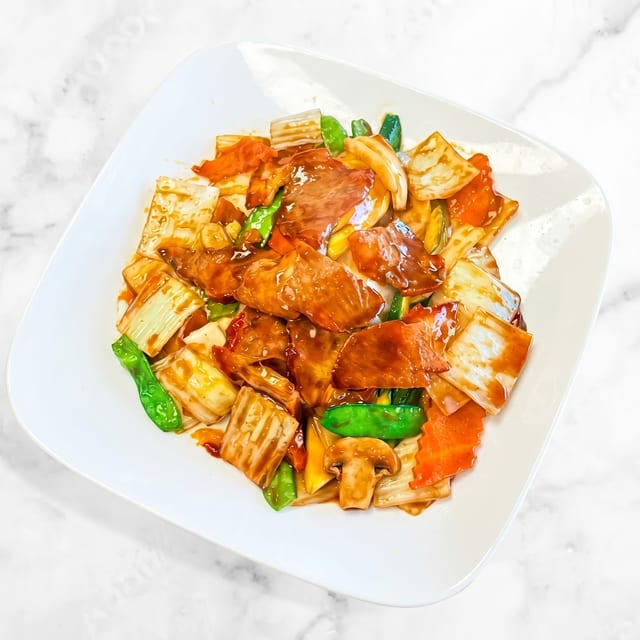 Roast Pork with Chinese Vegetable.