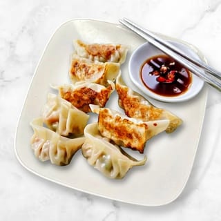 Fried Pork Dumplings 猪肉锅贴