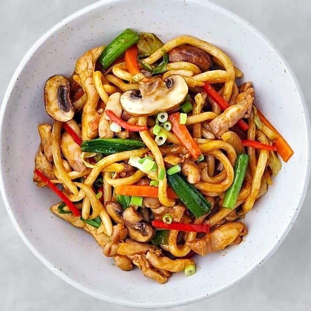 Chicken Yaki Udon 日式鸡肉炒乌冬面.