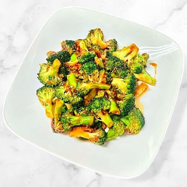 Broccoli with Garlic Sauce 鱼香芥兰.