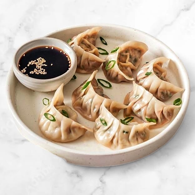 Steamed Vegetable Dumpling (8) 水煮蔬菜水饺.