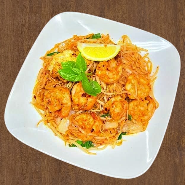 Shrimp Pad Thai 泰式虾炒米粉.