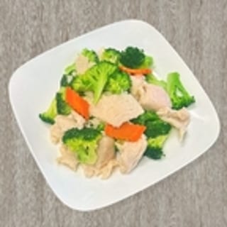 Steamed Chicken With Broccoli